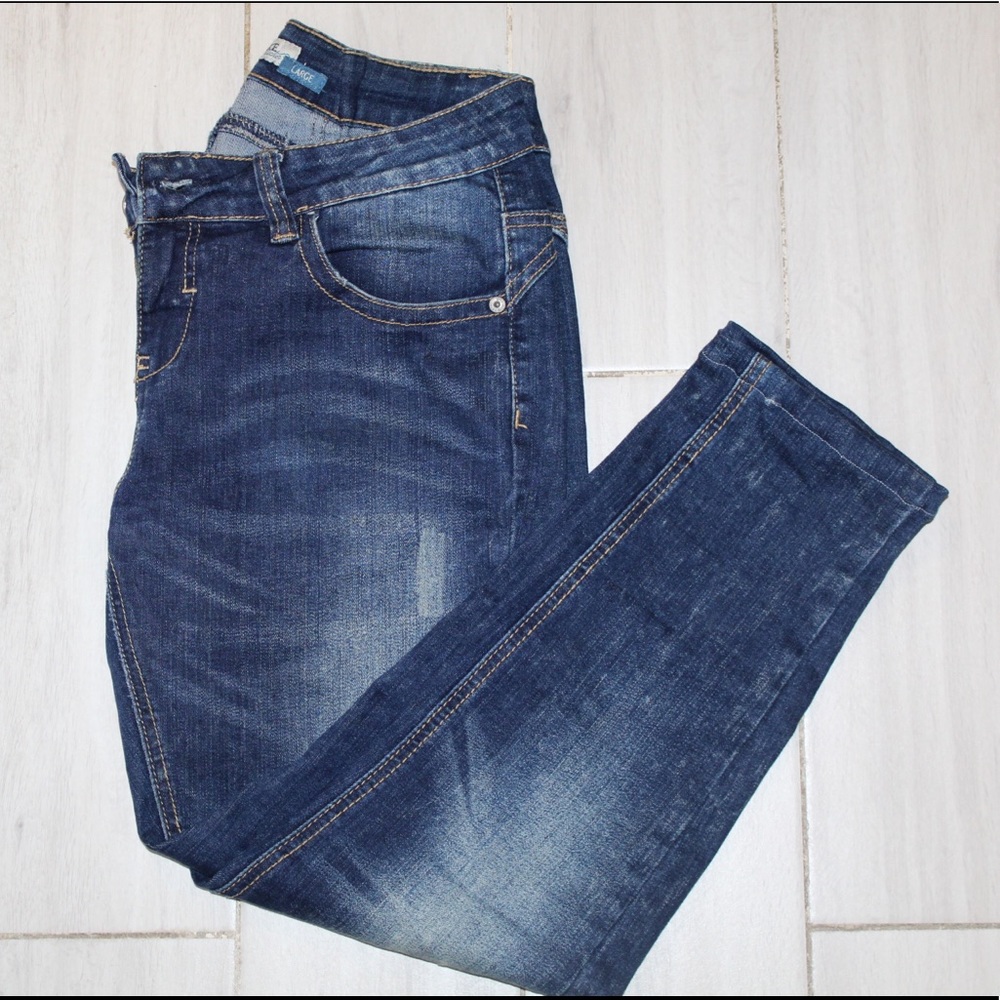 Blue jeans-Low rise-skinny